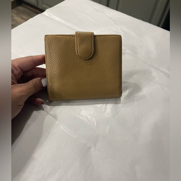 Chanel Tan Caviar Leather Bifold Wallet - Picture 2 of 12